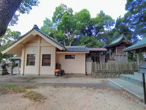 和爾良神社（猪子石原）の本殿・本堂