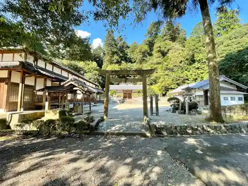 穴石神社(三重県)