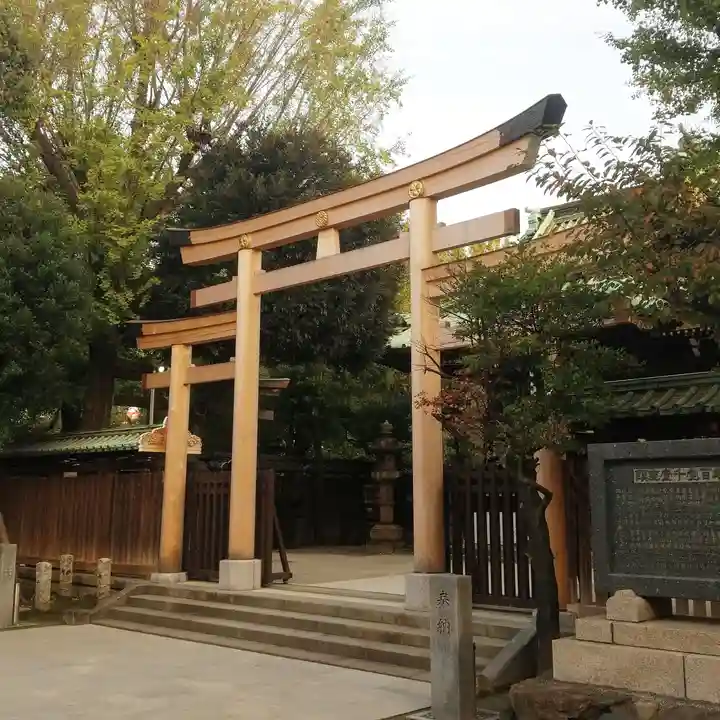 牛嶋神社の鳥居