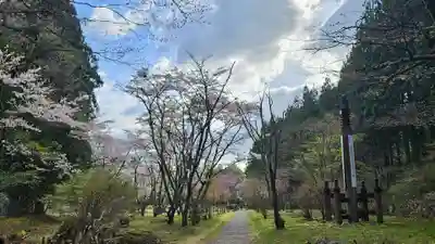 慈雲寺（並び地蔵　化け地蔵）(栃木県)