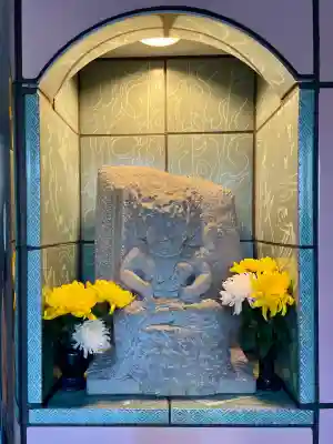 とげぬき地蔵尊 高岩寺の{uncategorized: "未分類", other: "その他", undefined: "問題あり", building: "その他建物", grave: "お墓", sacred_gate: "鳥居", guardian: "狛犬", statue: "像", buddha: "仏像", history: "歴史", nature: "自然", garden: "庭園", animal: "動物", pagoda: "塔", temizu: "手水舎", mountain_gate: "山門・神門", sanctuary: "本殿・本堂", subordinate: "末社・摂社", art: "芸術", scenery: "景色", jizo: "地蔵", ema: "絵馬", goshuin: "御朱印", omikuji: "おみくじ", items: "授与品その他", amulet: "お守り", goshuincho: "御朱印帳", eats: "食事", festival: "お祭り", votive_dance: "神楽", shichigosan: "七五三参", wedding: "結婚式", experience: "体験その他", initially: "初詣", around: "周辺", anti_infection: "感染症対策"}