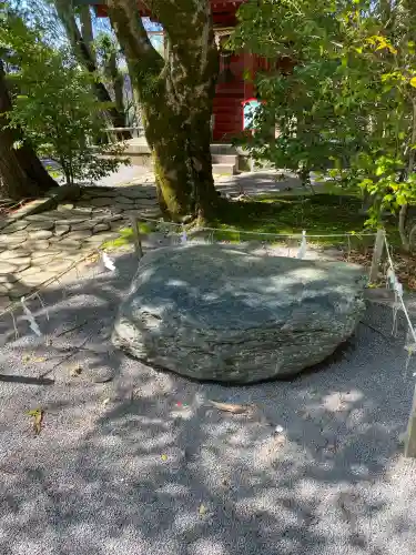 伊豆山神社の{uncategorized: "未分類", other: "その他", undefined: "問題あり", building: "その他建物", grave: "お墓", sacred_gate: "鳥居", guardian: "狛犬", statue: "像", buddha: "仏像", history: "歴史", nature: "自然", garden: "庭園", animal: "動物", pagoda: "塔", temizu: "手水舎", mountain_gate: "山門・神門", sanctuary: "本殿・本堂", subordinate: "末社・摂社", art: "芸術", scenery: "景色", jizo: "地蔵", ema: "絵馬", goshuin: "御朱印", omikuji: "おみくじ", items: "授与品その他", amulet: "お守り", goshuincho: "御朱印帳", eats: "食事", festival: "お祭り", votive_dance: "神楽", shichigosan: "七五三参", wedding: "結婚式", experience: "体験その他", initially: "初詣", around: "周辺", anti_infection: "感染症対策"}