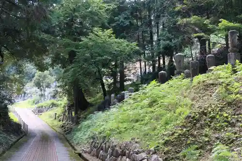 阿弥陀寺(滋賀県)