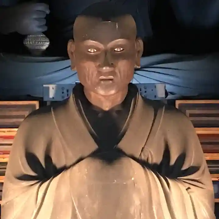 大本山誕生院 の像