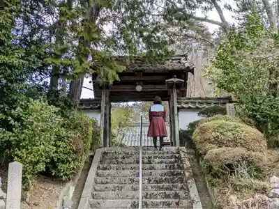 金剛定寺の山門・神門