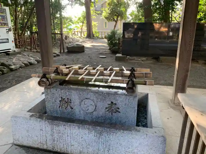 前鳥神社の手水舎