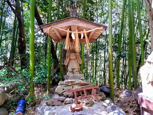 御嶽神社の仏像