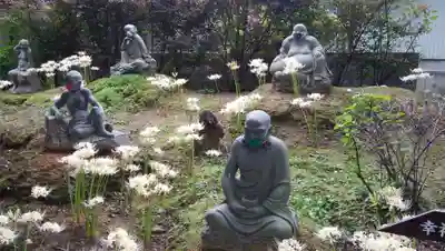 願掛け寺　香林寺の仏像