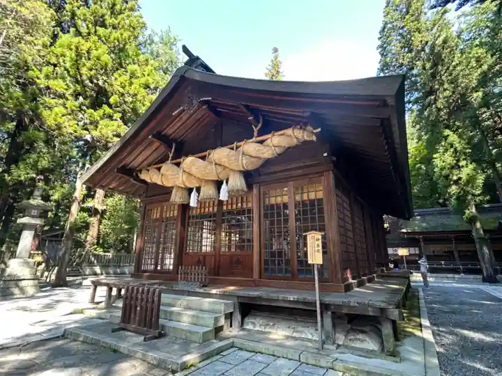 諏訪大社下社春宮(長野県)