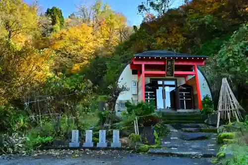 高龍神社　奥之院(新潟県)