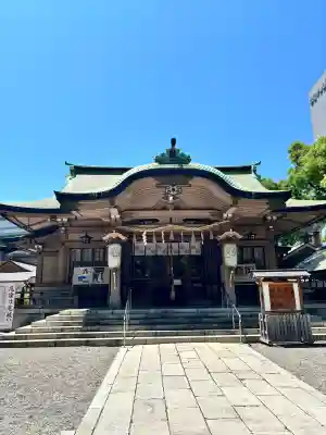 坐摩神社の{uncategorized: "未分類", other: "その他", undefined: "問題あり", building: "その他建物", grave: "お墓", sacred_gate: "鳥居", guardian: "狛犬", statue: "像", buddha: "仏像", history: "歴史", nature: "自然", garden: "庭園", animal: "動物", pagoda: "塔", temizu: "手水舎", mountain_gate: "山門・神門", sanctuary: "本殿・本堂", subordinate: "末社・摂社", art: "芸術", scenery: "景色", jizo: "地蔵", ema: "絵馬", goshuin: "御朱印", omikuji: "おみくじ", items: "授与品その他", amulet: "お守り", goshuincho: "御朱印帳", eats: "食事", festival: "お祭り", votive_dance: "神楽", shichigosan: "七五三参", wedding: "結婚式", experience: "体験その他", initially: "初詣", around: "周辺", anti_infection: "感染症対策"}