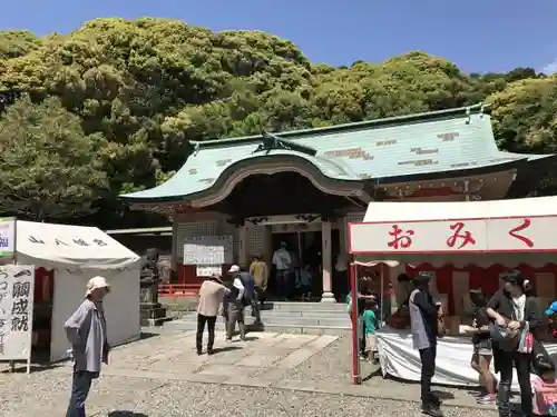 今山八幡宮の本殿