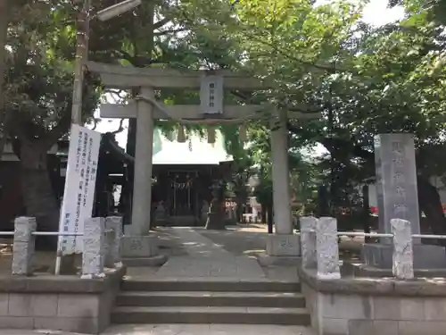 野沢稲荷神社の鳥居