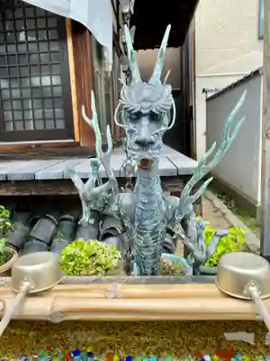 極楽寺の手水舎