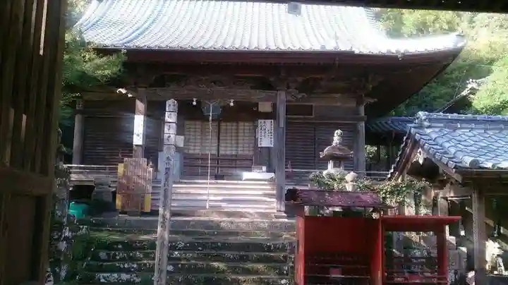 蓮城寺の本殿・本堂