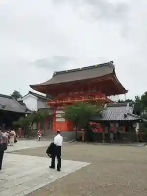 八坂神社(祇園さん)の山門・神門
