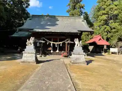 二宮赤城神社の本殿・本堂