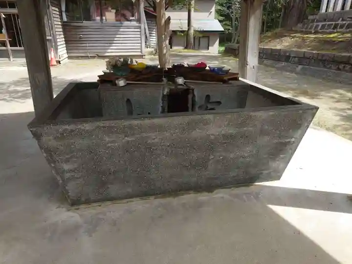 網走神社の手水舎