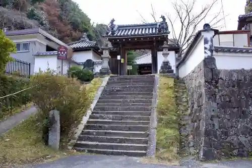 神童寺の山門・神門