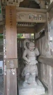 富貴寺の像