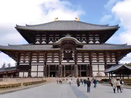 東大寺の本殿