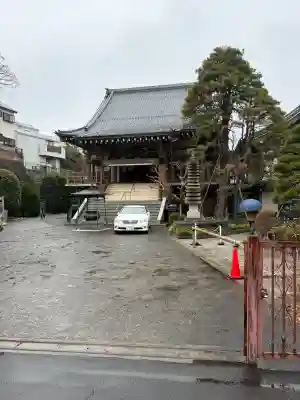 八幡山観音寺の{uncategorized: "未分類", other: "その他", undefined: "問題あり", building: "その他建物", grave: "お墓", sacred_gate: "鳥居", guardian: "狛犬", statue: "像", buddha: "仏像", history: "歴史", nature: "自然", garden: "庭園", animal: "動物", pagoda: "塔", temizu: "手水舎", mountain_gate: "山門・神門", sanctuary: "本殿・本堂", subordinate: "末社・摂社", art: "芸術", scenery: "景色", jizo: "地蔵", ema: "絵馬", goshuin: "御朱印", omikuji: "おみくじ", items: "授与品その他", amulet: "お守り", goshuincho: "御朱印帳", eats: "食事", festival: "お祭り", votive_dance: "神楽", shichigosan: "七五三参", wedding: "結婚式", experience: "体験その他", initially: "初詣", around: "周辺", anti_infection: "感染症対策"}