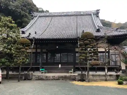 金剛寺の本殿