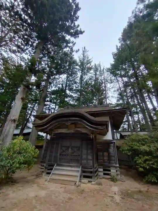 高野山金剛峯寺の{uncategorized: "未分類", other: "その他", undefined: "問題あり", building: "その他建物", grave: "お墓", sacred_gate: "鳥居", guardian: "狛犬", statue: "像", buddha: "仏像", history: "歴史", nature: "自然", garden: "庭園", animal: "動物", pagoda: "塔", temizu: "手水舎", mountain_gate: "山門・神門", sanctuary: "本殿・本堂", subordinate: "末社・摂社", art: "芸術", scenery: "景色", jizo: "地蔵", ema: "絵馬", goshuin: "御朱印", omikuji: "おみくじ", items: "授与品その他", amulet: "お守り", goshuincho: "御朱印帳", eats: "食事", festival: "お祭り", votive_dance: "神楽", shichigosan: "七五三参", wedding: "結婚式", experience: "体験その他", initially: "初詣", around: "周辺", anti_infection: "感染症対策"}