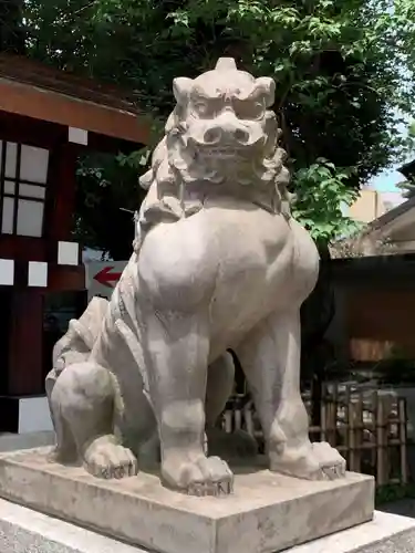 東郷神社の狛犬