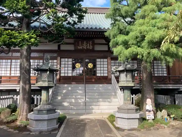 徳蔵寺の本殿・本堂