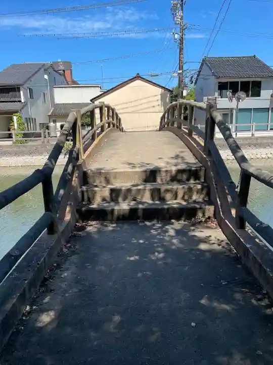 射水神社の庭園
