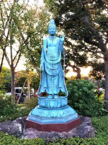 川崎大師（平間寺）の仏像