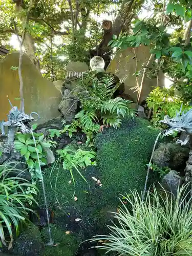 検見川神社の手水舎