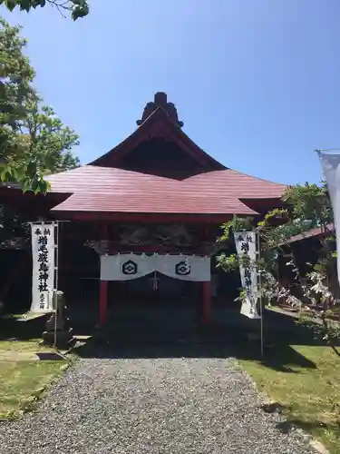 厳島神社の本殿