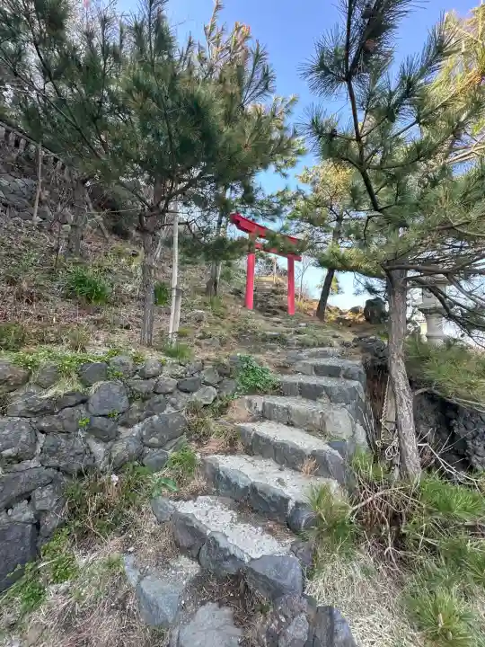 能生白山神社末社厳島神社(新潟県)