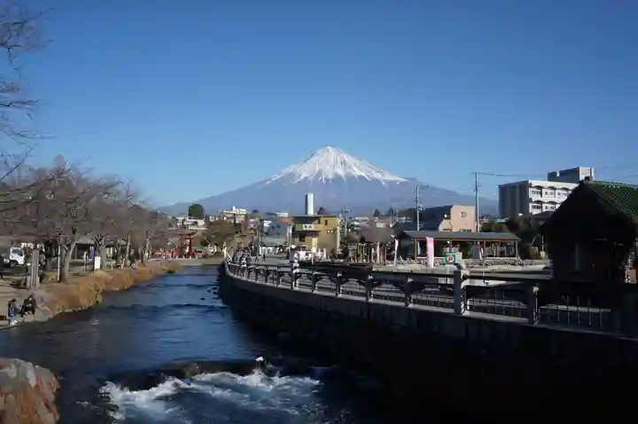 富士山本宮浅間大社(静岡県)