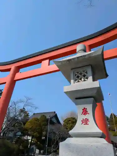 湯倉神社の{uncategorized: "未分類", other: "その他", undefined: "問題あり", building: "その他建物", grave: "お墓", sacred_gate: "鳥居", guardian: "狛犬", statue: "像", buddha: "仏像", history: "歴史", nature: "自然", garden: "庭園", animal: "動物", pagoda: "塔", temizu: "手水舎", mountain_gate: "山門・神門", sanctuary: "本殿・本堂", subordinate: "末社・摂社", art: "芸術", scenery: "景色", jizo: "地蔵", ema: "絵馬", goshuin: "御朱印", omikuji: "おみくじ", items: "授与品その他", amulet: "お守り", goshuincho: "御朱印帳", eats: "食事", festival: "お祭り", votive_dance: "神楽", shichigosan: "七五三参", wedding: "結婚式", experience: "体験その他", initially: "初詣", around: "周辺", anti_infection: "感染症対策"}