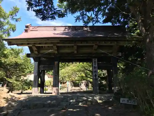 阿吽寺の山門