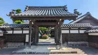 慈智院の山門・神門