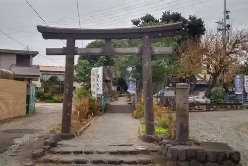 一之宮天満宮（梶原景時館跡）の鳥居