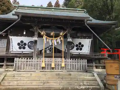 南湖神社の本殿・本堂