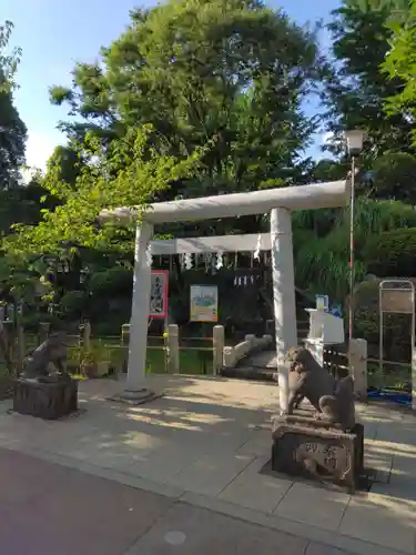 鳩森八幡神社の末社・摂社