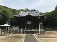 聖通寺の本殿・本堂