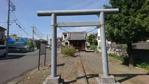 神社(名称不詳)の鳥居