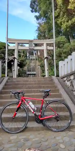 片瀬諏訪神社の鳥居