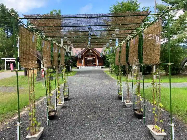 留辺蘂神社の芸術
