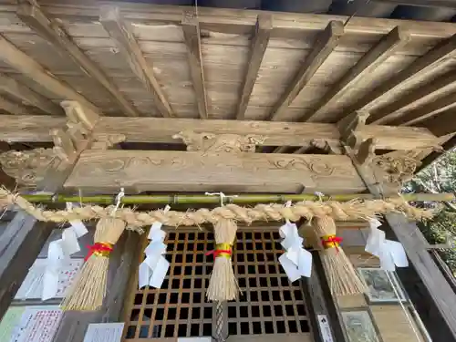 楯崎神社の本殿・本堂