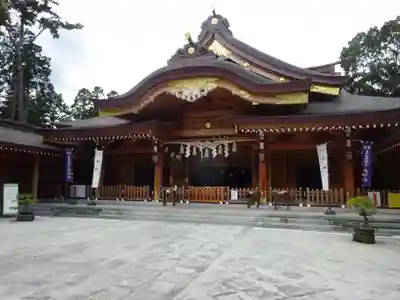 亀ケ池八幡宮の本殿・本堂