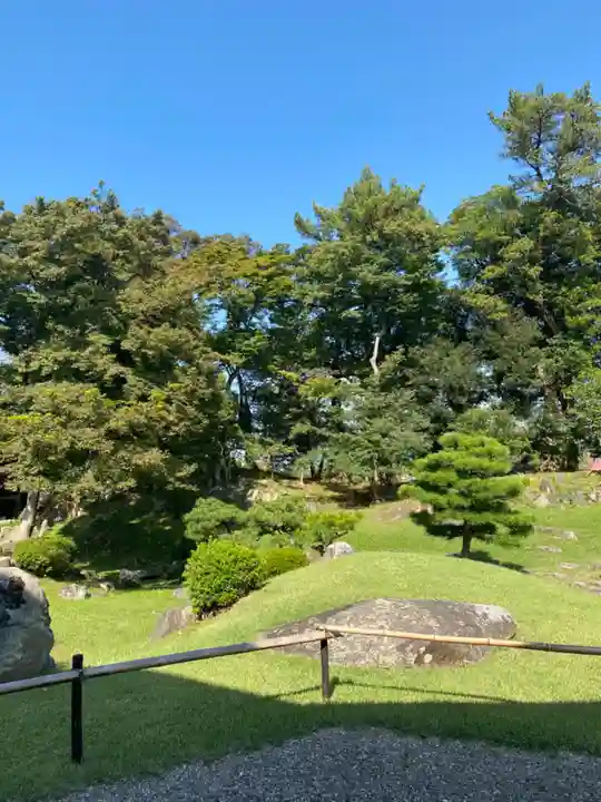 滋賀県護国神社の周辺