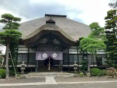 前山寺の本殿・本堂